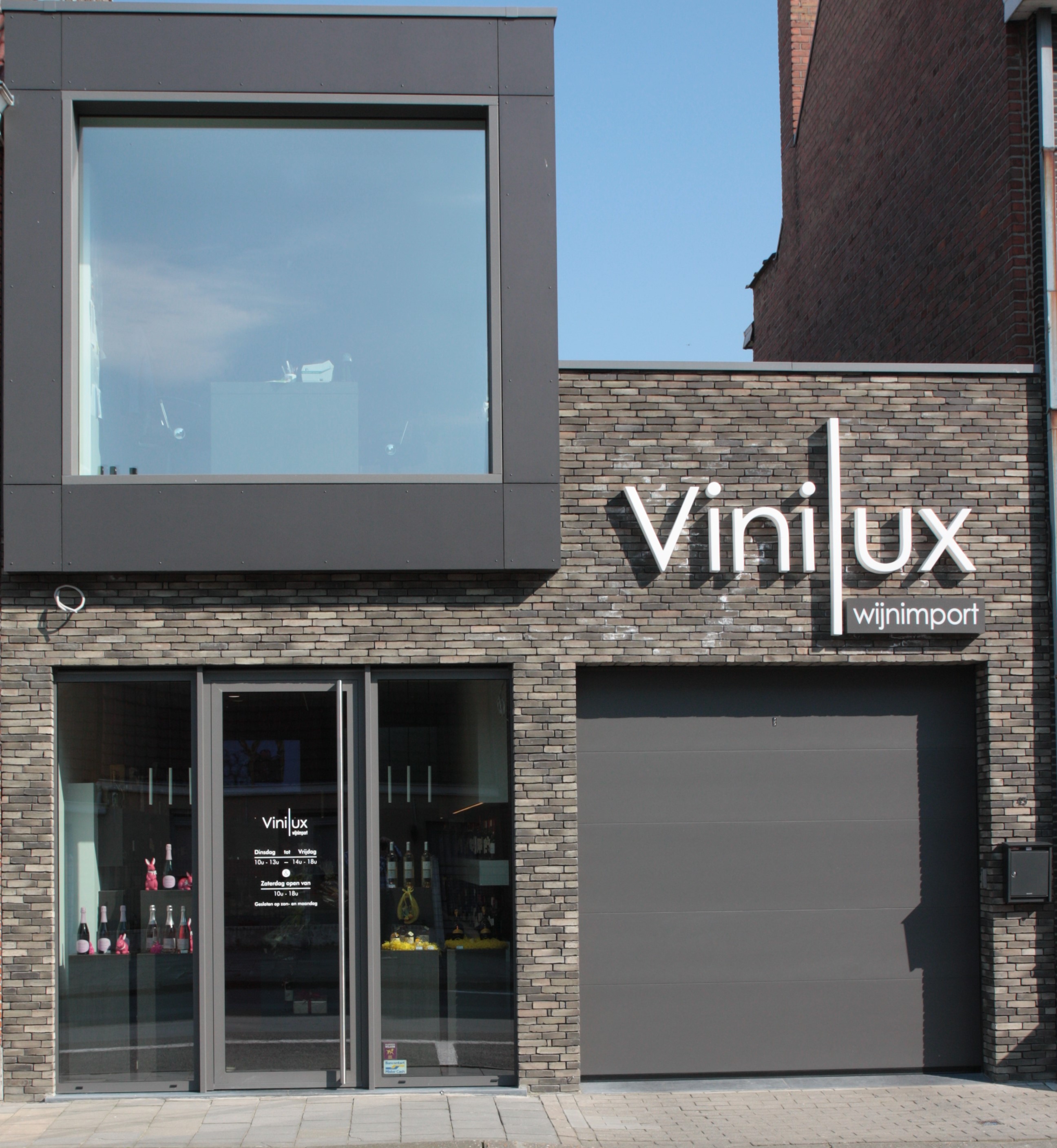 Over ons | Vinilux Wijnimport BV